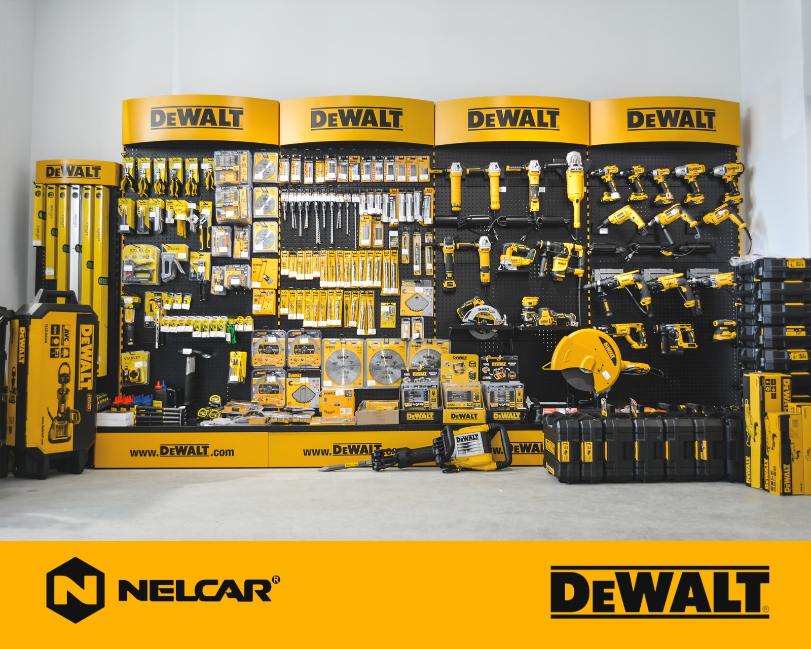 magazin-scule-profesionale-dewalt-piatra-neamt-nelcar